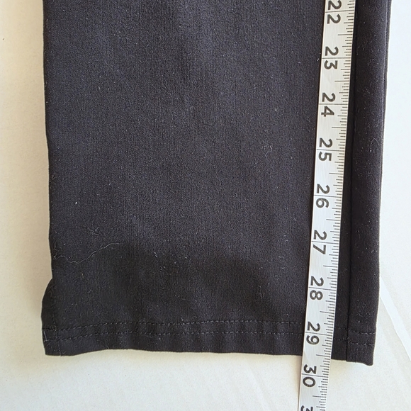 FIGS Yola High Waisted Skinny Tapered Leg Scrub Pants M Black  Tailored Nursing - Picture 15 of 16